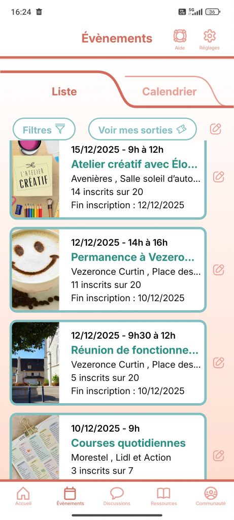 Capture d'écran de la liste d'évènements consultables sur l'application.